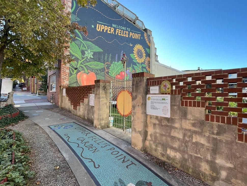 Garden mural and entrance